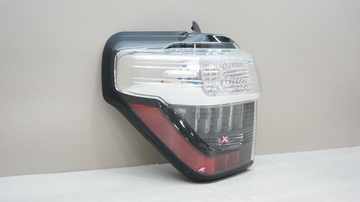 2014-2024 TOYOTA 4RUNNER REAR LEFT DRIVER SIDE OUTER TAIL LIGHT OEM