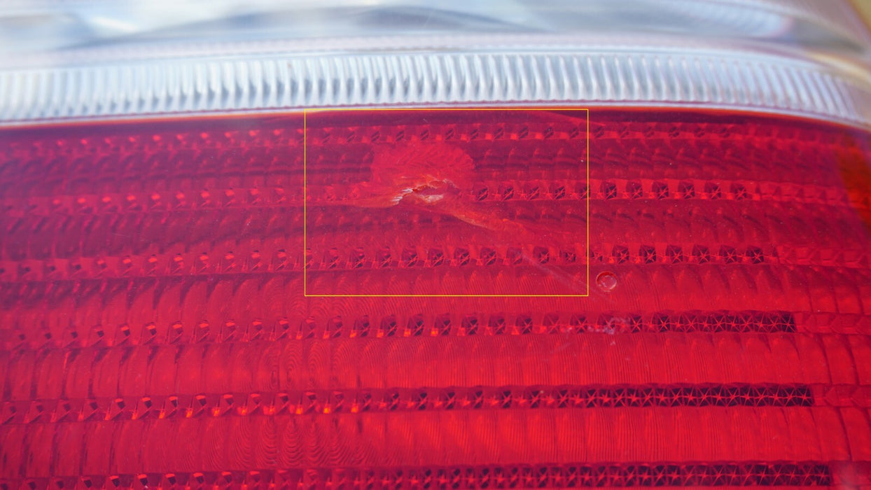 2004 2005 VW VOLKSWAGEN JETTA RIGHT REAR TAILLIGHT OEM