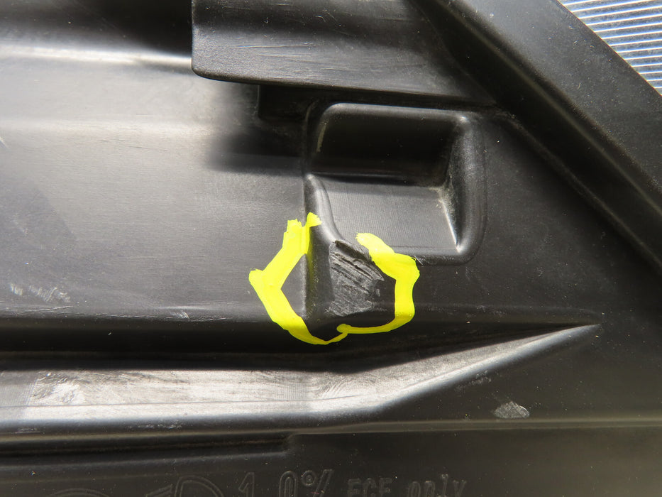 2012-2019 VOLKSWAGEN BEETLE LEFT DRIVER SIDE HEADLIGHT HALOGEN LAMP OEM