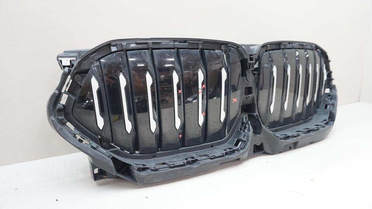 2020-2022 BMW X6 G06 M50I FRONT SHUTTER AIR INLET GRILLE OEM