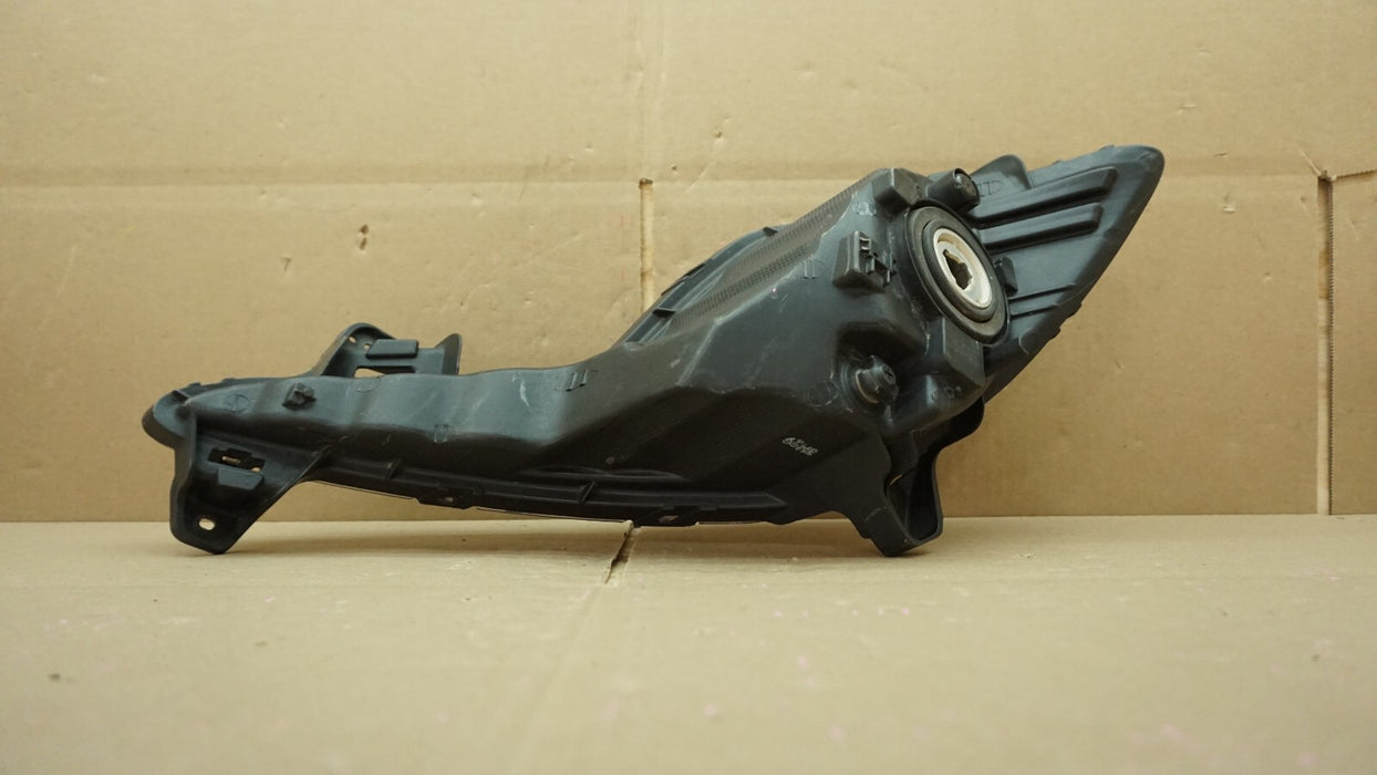 2011-2015 HYUNDAI SONATA  FRONT RIGHT PASSENGER FOG LIGHT LED OEM 11 12 13 14 15
