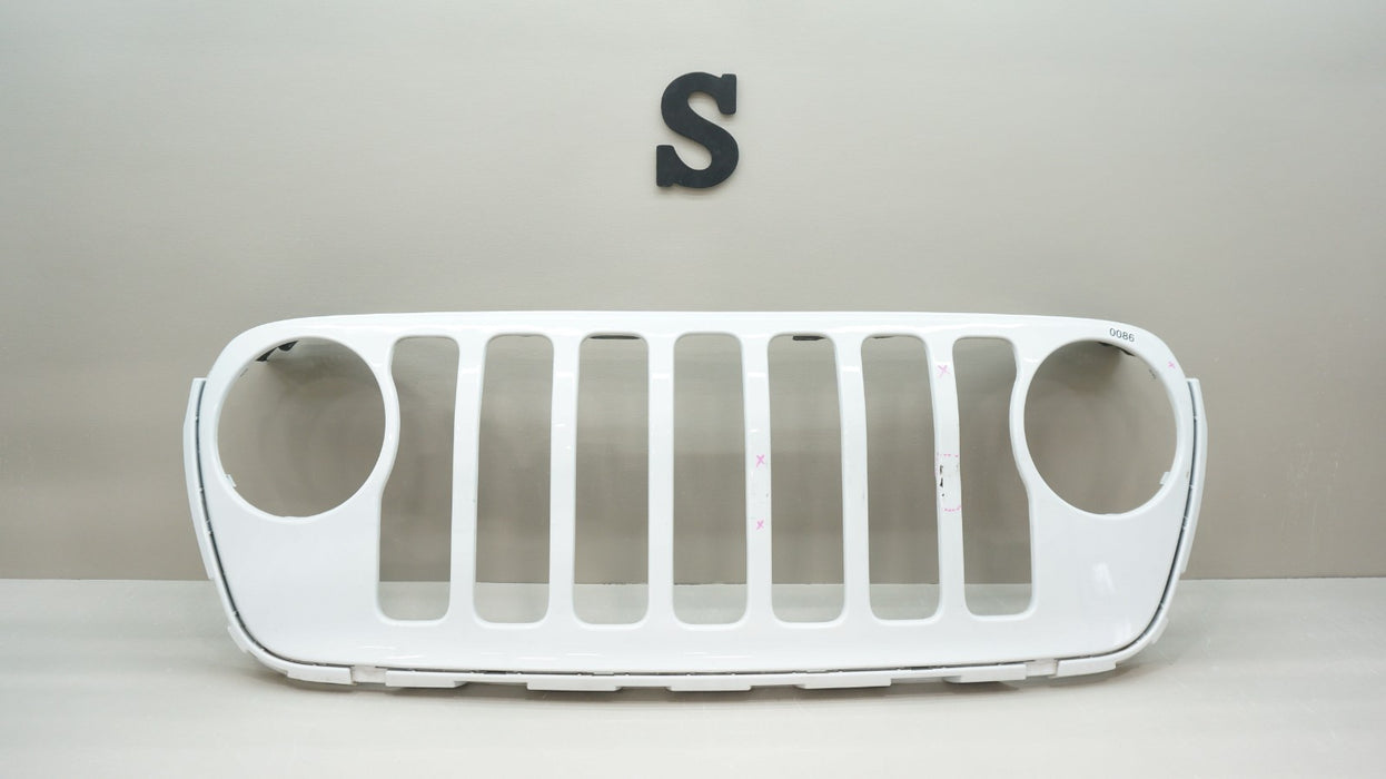 2018-2025 JEEP WRANGLER SAHARA FRONT RADIATOR GRILLE OEM 6BY79TRMAB