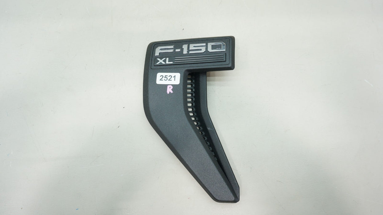 2021-2025 FORD F-150 F150 XL FRONT LEFT SIDE FENDER EMBLEM OEM ML34-16B115-AC