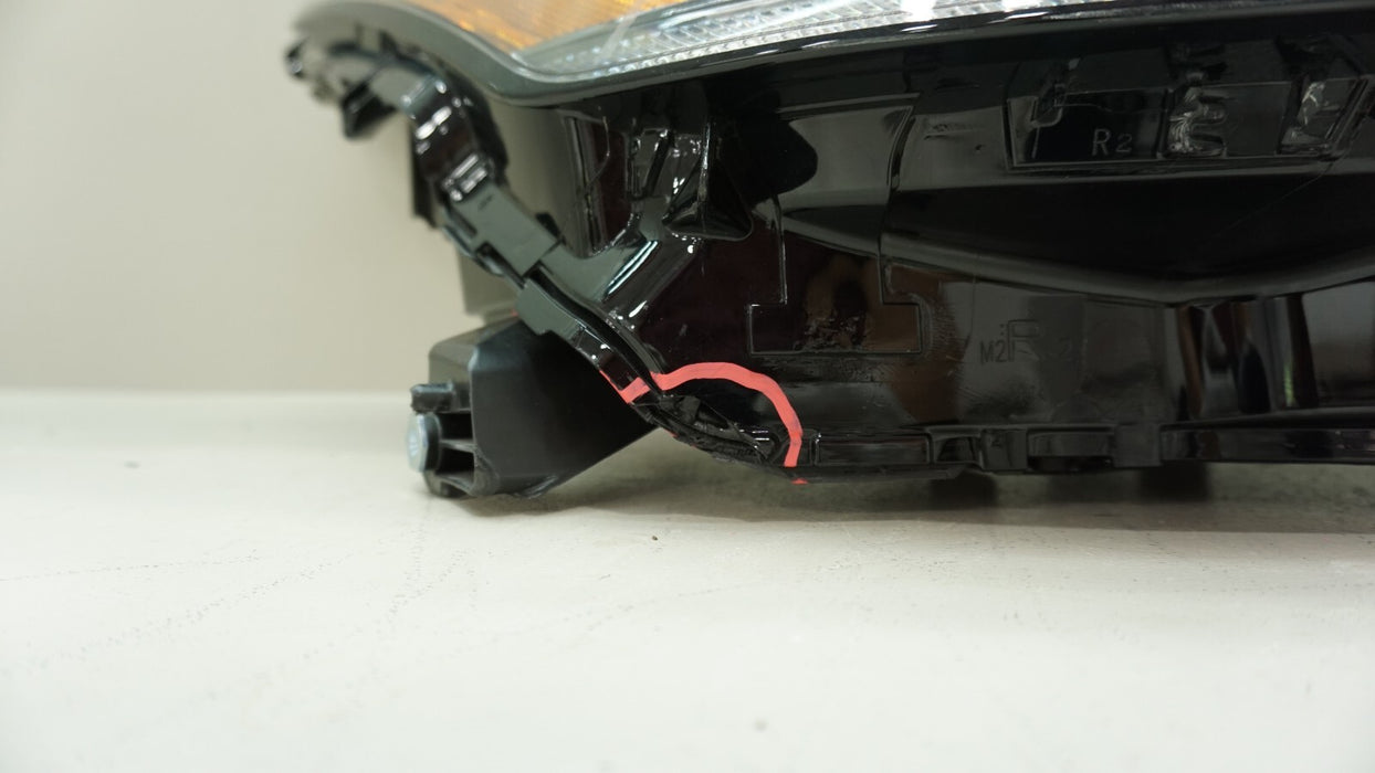2020-2022 TOYOTA HIGHLANDER FRONT RIGHT PASSENGERS SIDE LED HEADLIGHT OEM