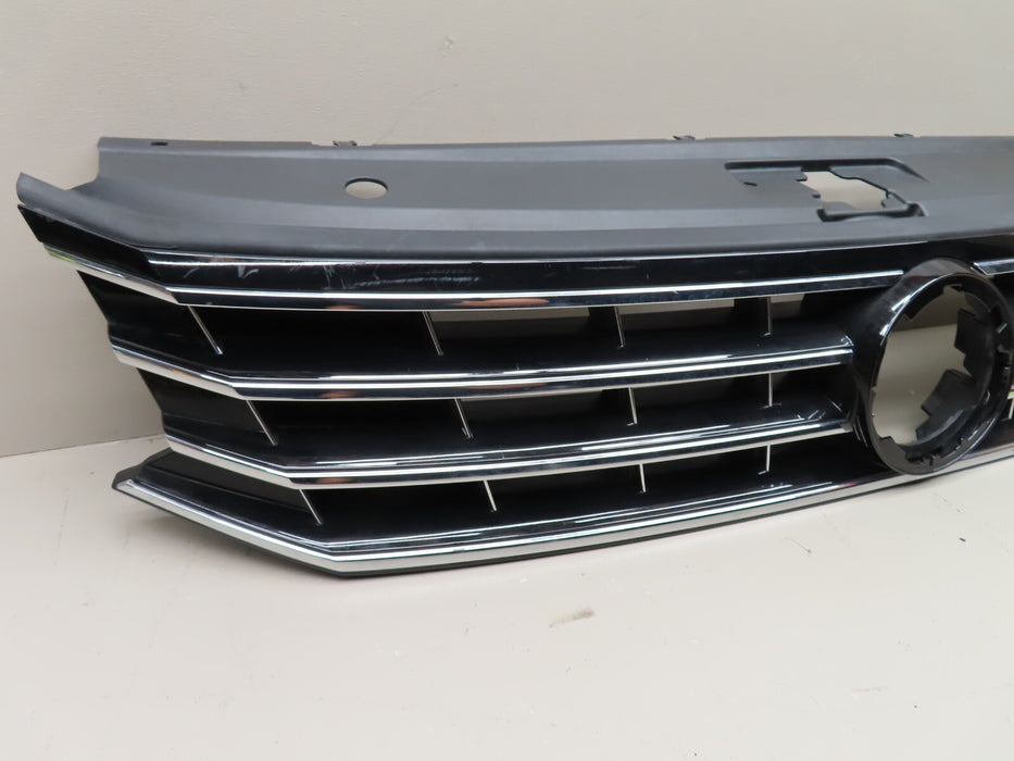 2016-2018 VOLKSWAGEN PASSAT FRONT BUMPER UPPER RADIATOR GRILLE GRILL CHROME OEM