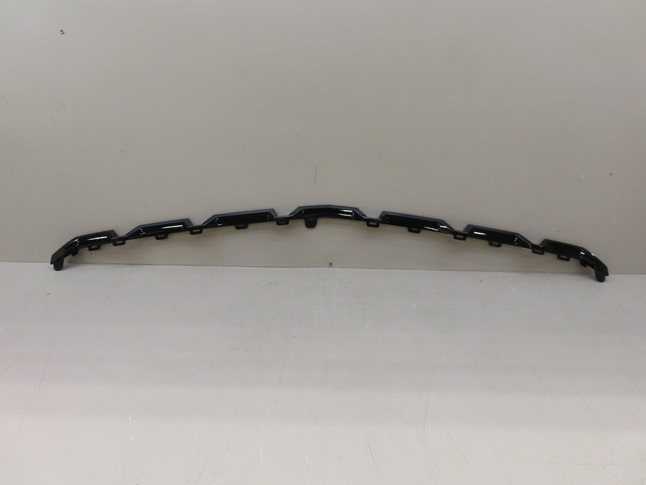 2022 2023 CHEVROLET SILVERADO 1500 FRONT GRILLE LOWER TRIM PIECE 05 OEM