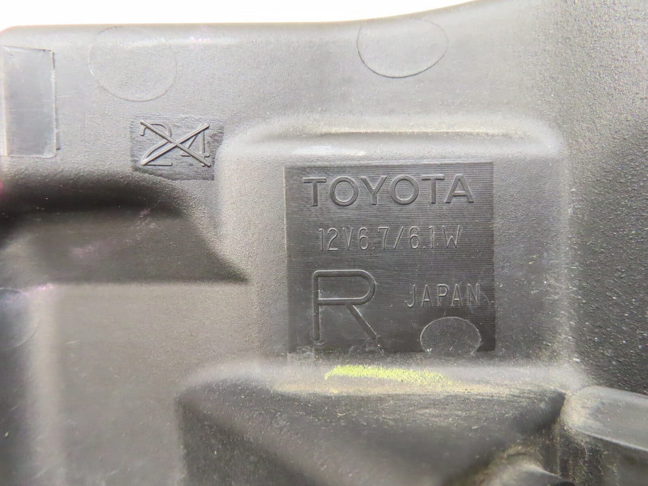 2015-2018 LEXUS NX200T NX300H F SPORT FOG LIGHT PASSENGER RIGHT LED OEM