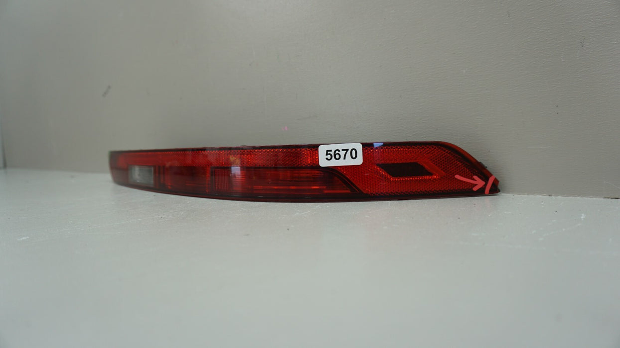 2018-2019 AUDI Q5 REAR RIGHT PASSENGER SIDE REAR BUMPER TAIL LIGHT OEM 18 19