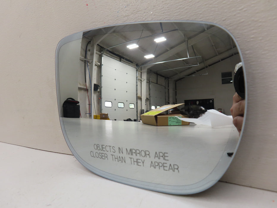 SUBARU RIGHT PASSENGER SIDE AUTO DIMMING MIRROR WITH APPROACHING LIGHT OEM
