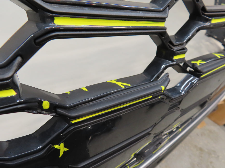 2021-2024 AUDI Q5 FRONT BUMPER COVER W/GRILLE OEM 80A.807.437