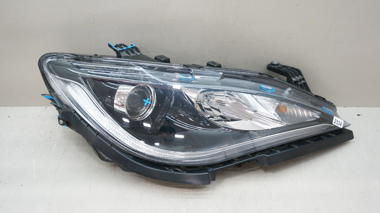 2017-2020 CHRYSLER PACIFICA FRONT RIGHT PASSENGER SIDE HALOGEN W/LED HEADLIGHT