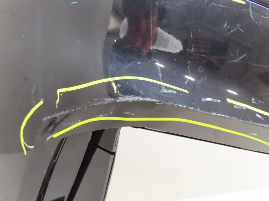 2017 2018 2019 AUDI Q7 FRONT BUMPER COVER OEM 4M0807437