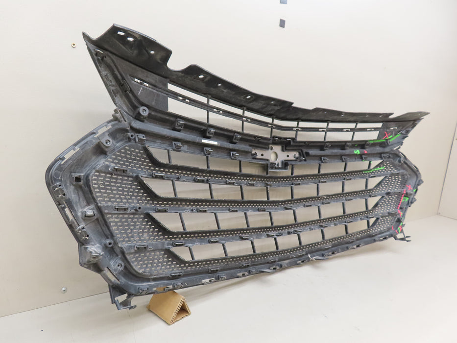 2018 2019 2020 2021 CHEVROLET TRAVERSE LT/LTZ FRONT RADIATOR GRILLE GRILL OEM