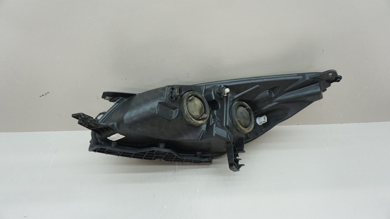 2013-2016 FORD ESCAPE FRONT RH RIGHT PASSENGER SIDE HEADLIGHT OEM