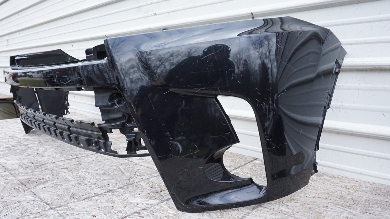 2017-2019 TOYOTA HIGHLANDER FORNT BUMPER COVER OEM 17 18 19
