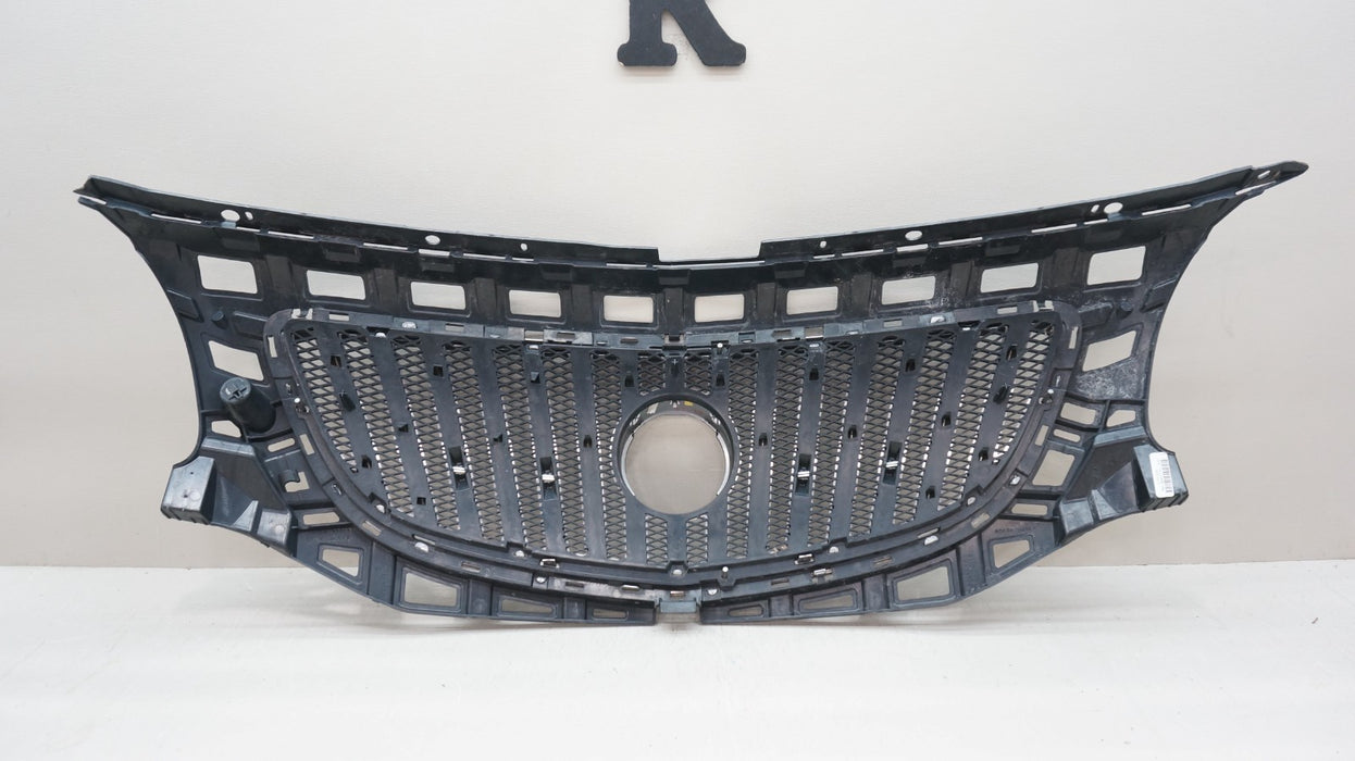 2011-2013 BUICK REGAL FRONT BUMPER RADIATOR GRILLE OEM 20977844