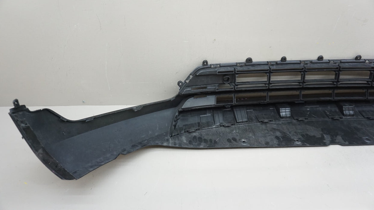 2019 VOLVO XC40 FRONT LOWER BUMPER COVER VALANCE PANEL W/ GRILLE OEM 31449340