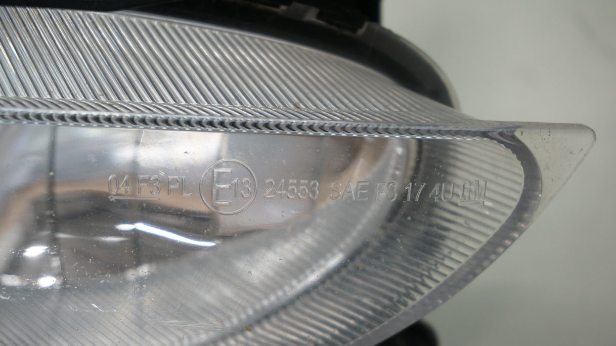 2017-2020 BUICK ENCORE RH RIGHT PASSENGER FRONT FOG LIGHT OEM