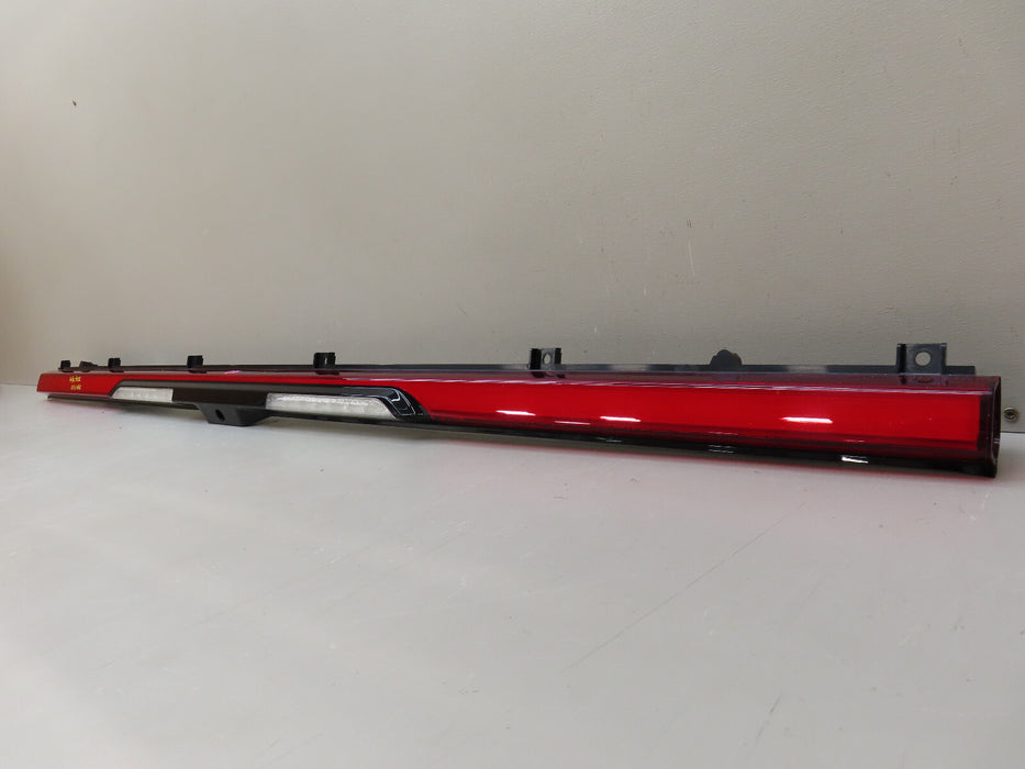 2022-2024 FORD F150 F-150 LIGHTNING REAR CENTER TAILGATE TAIL LIGHT LED OEM