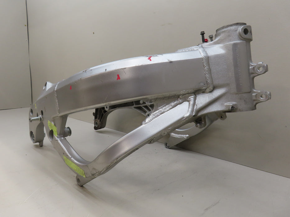 1999 2000 HONDA CBR 600F4 FRONT MAIN FRAME ASSEMBLY OEM