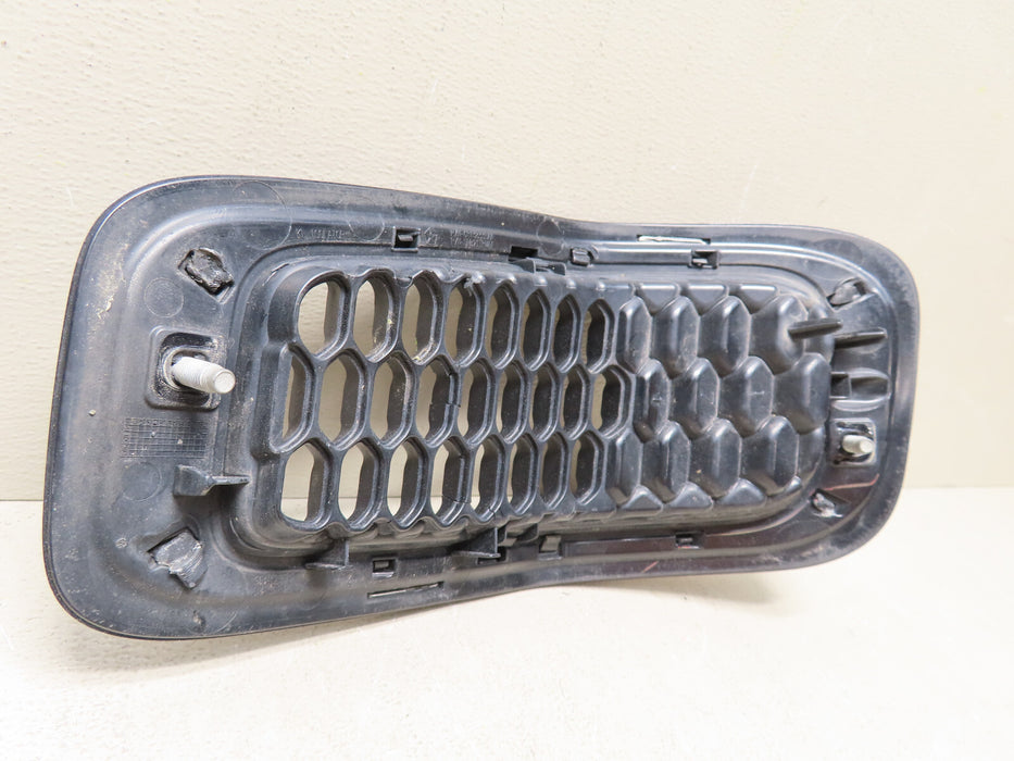 2014-2018 Jeep Cherokee OEM Front HOOD Grille Insert #7 68138335AA