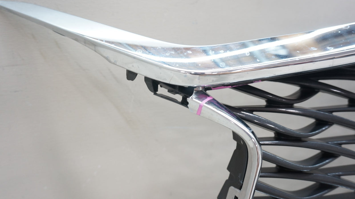 2017-2019 INFINITI QX30 FRONT BUMPER RADIATOR GRILLE OEM 62310-5DA0A