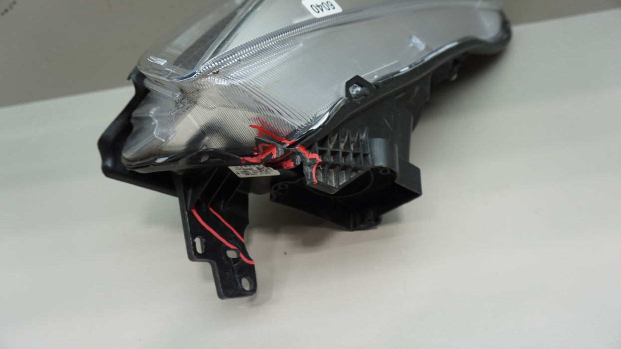 2017-2019 FORD ESCAPE FRONT RH RIGHT PASSENGER SIDE HEADLIGHT OEM