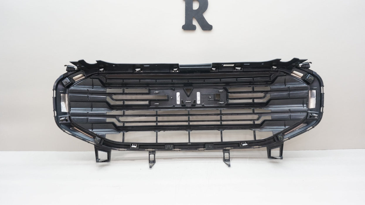 2018-2021 GMC TERRAIN FRONT BUMPER RADIATOR GRILLE OEM 23196293