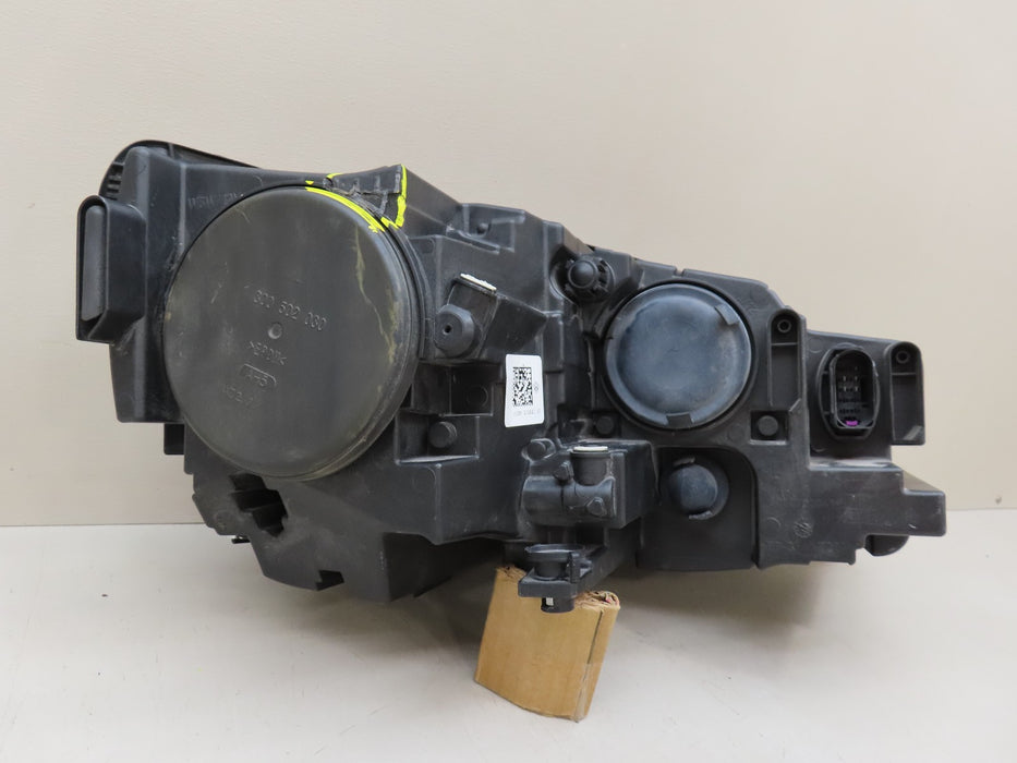 2016-2019 VOLKSWAGEN PASSAT FRONT LEFT DRIVER SIDE HEADLIGHT OEM 9307