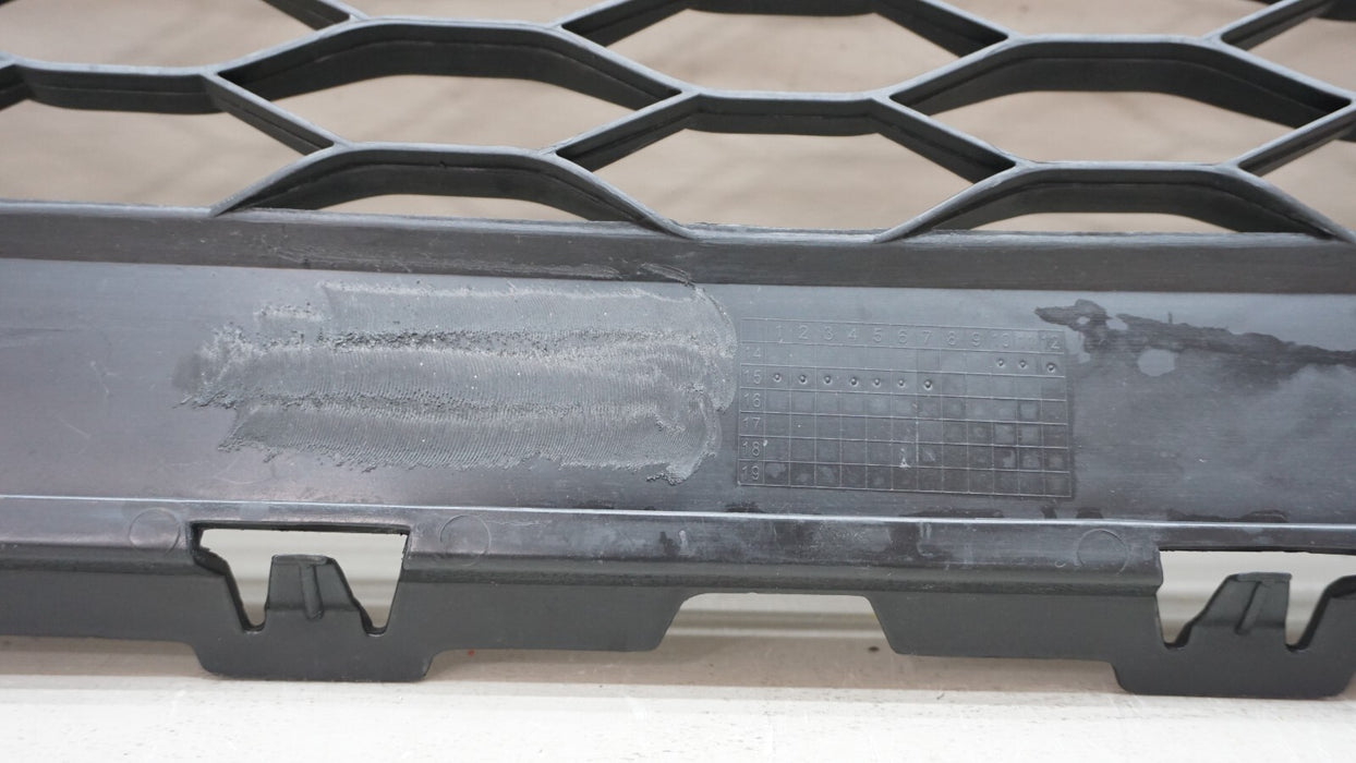 2016-2017 FORD EXPLORER FRONT LOWER BUMPER GRILLE AFTERMARKET FB53-17K945-ACW