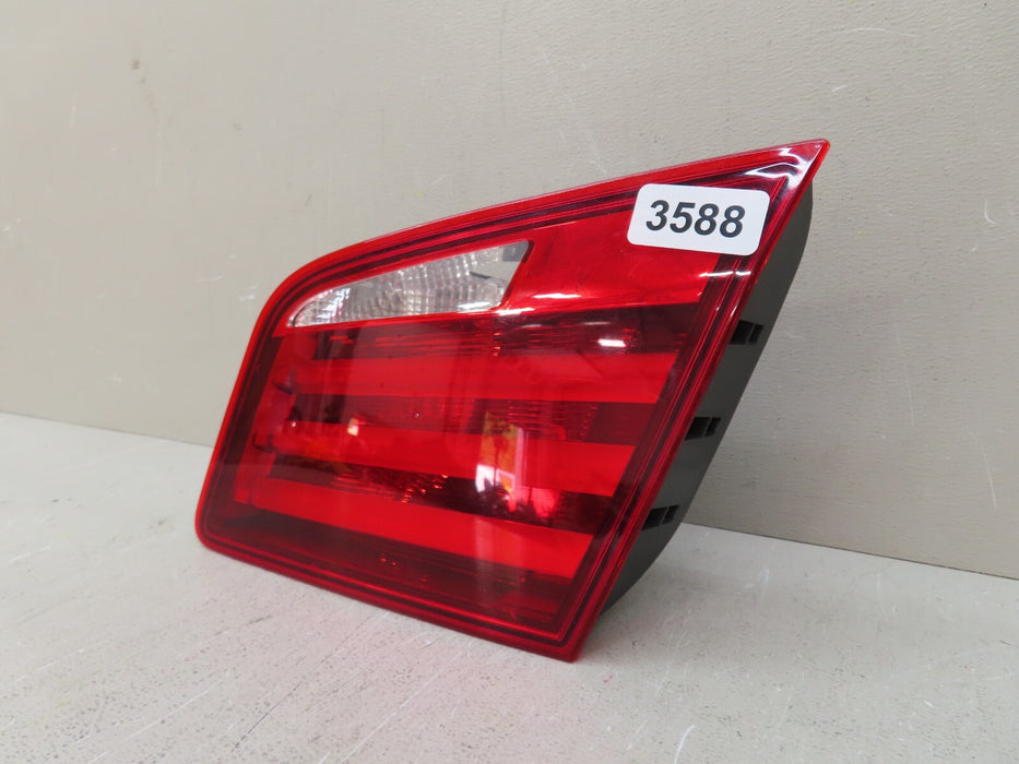 2011-2013 BMW 528I 535I 550I REAR RIGHT PASSENGER SIDE INNER TAIL LIGHT OEM