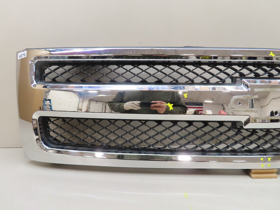 2007-2013 CHEVROLET SILVERADO 1500 FRONT RADIATOR GRILLE GRILL OEM