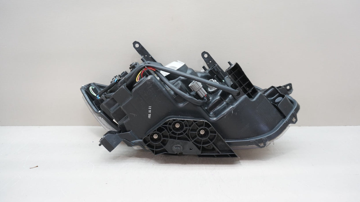 2014-2016 NISSAN ROGUE FRONT LEFT DRIVER SIDE HALOGEN W/ LED HEADLIGHT OEM