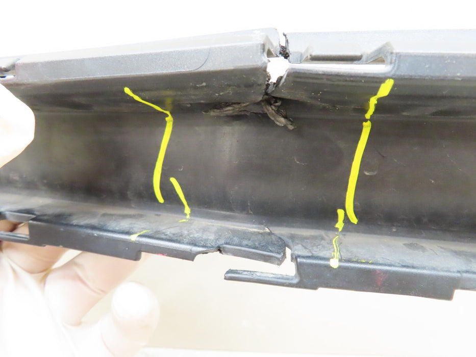 2017-2019 BENTLEY BENTAYGA 4DR SUV FRONT UPPER BUMPER COVER PANEL OEM BY636