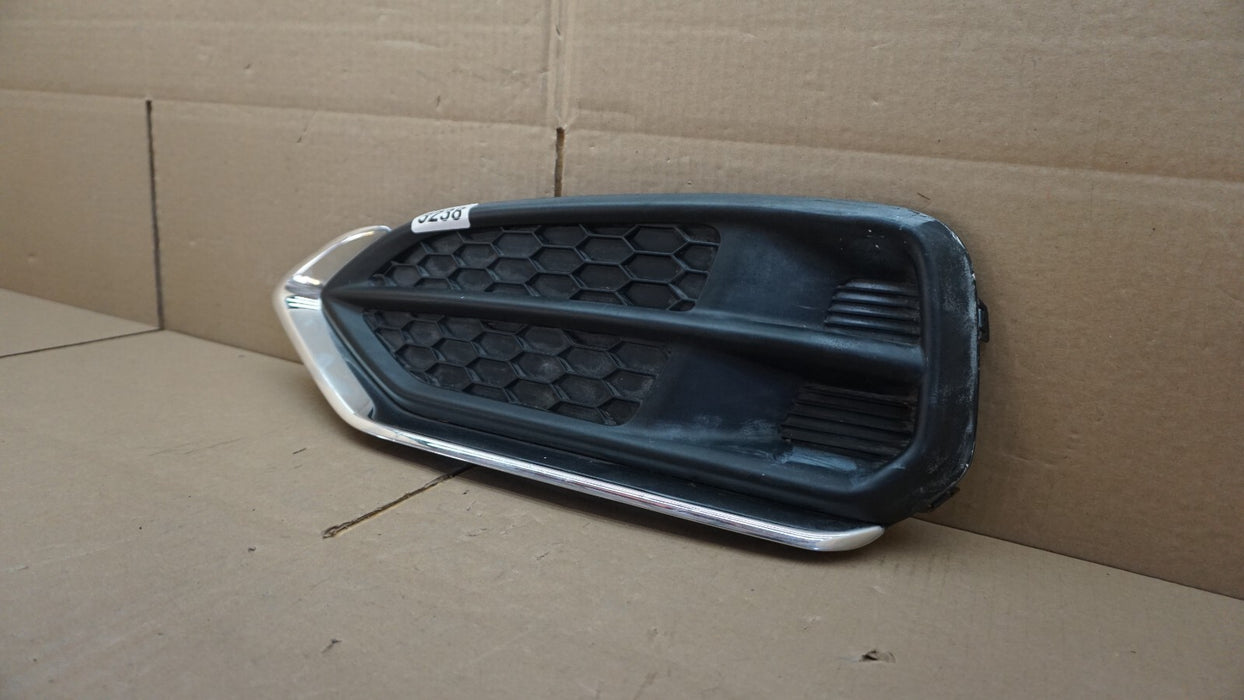 2016-2018 ACURA RDX FRONT BUMPER LEFT DRIVER SIDE FOG LIGHT GRILLE COVER OEM