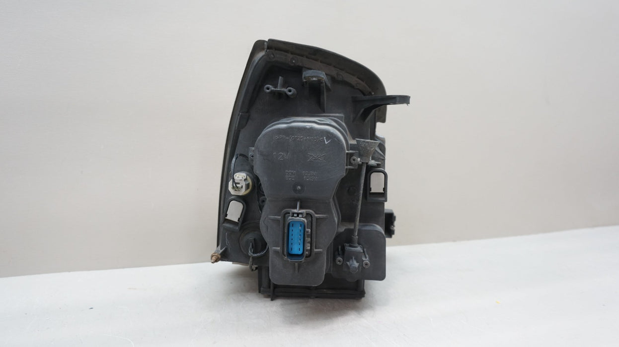 2004-2009 CADILLAC SRX FRONT LEFT DRIVER SIDE HALOGEN HEADLIGHT OEM 15926967