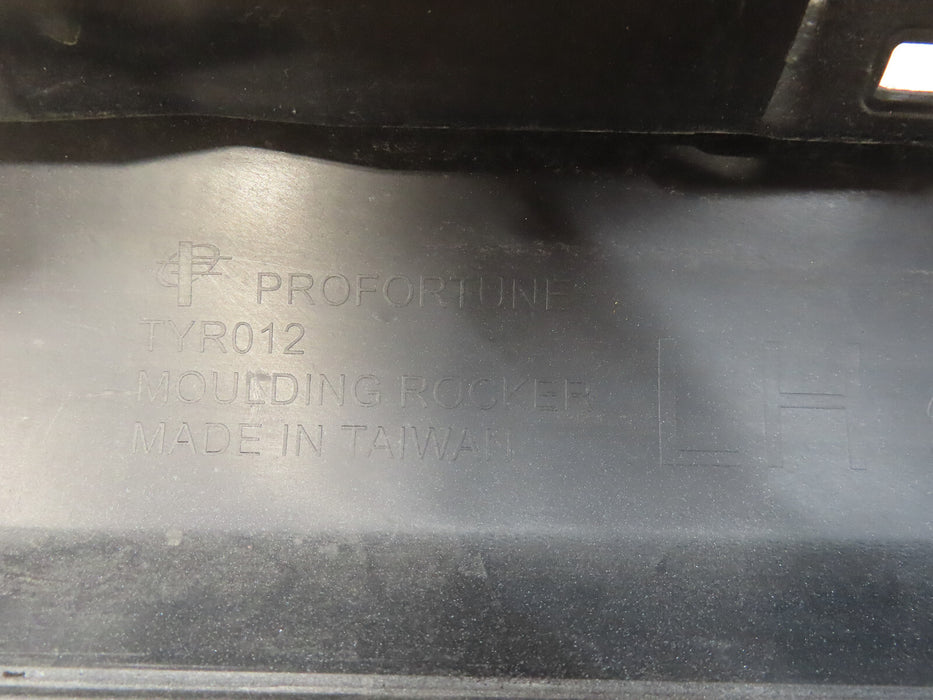 2012-2014 TOYOTA CAMRY LEFT DRIVER SIDE ROCKER PANEL AFTERMARKET