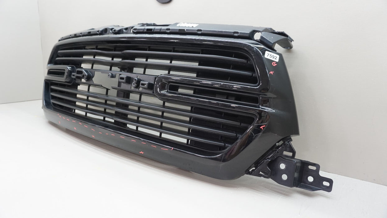 2019-2023 DODGE RAM 1500 FRONT UPPER RADIATOR GRILLE GRILL OEM 68366528A