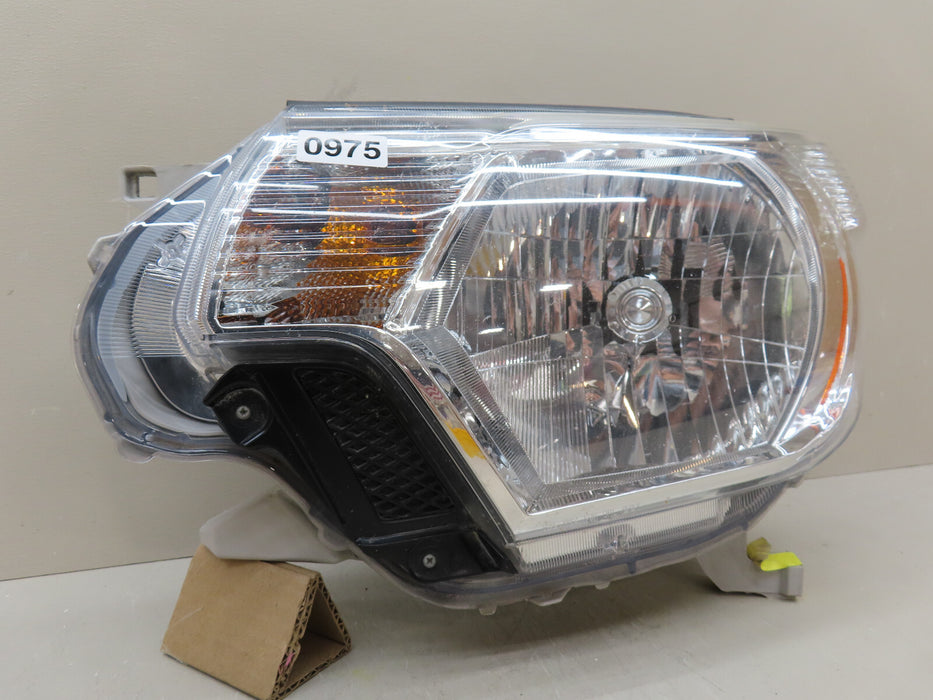 2012-2015 TOYOTA TACOMA LEFT DRIVER SIDE HEADLIGHT OEM