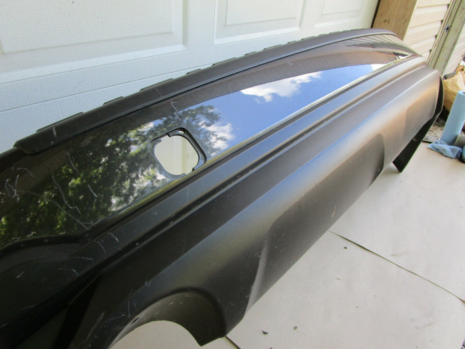 17 18 SUBARU FORESTER REAR BUMPER COVER OEM