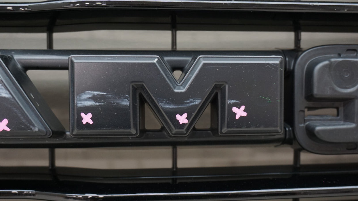 2019-2023 RAM 1500 FRONT UPPER MAIN GRILLE 6BT01TRMAF OEM 19 20 21 22 23