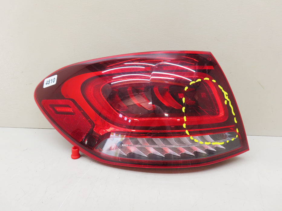 2020-2022 MERCEDES-BENZ GLC CLASS REAR LEFT DRIVER SIDE TAIL LIGHT LED OEM