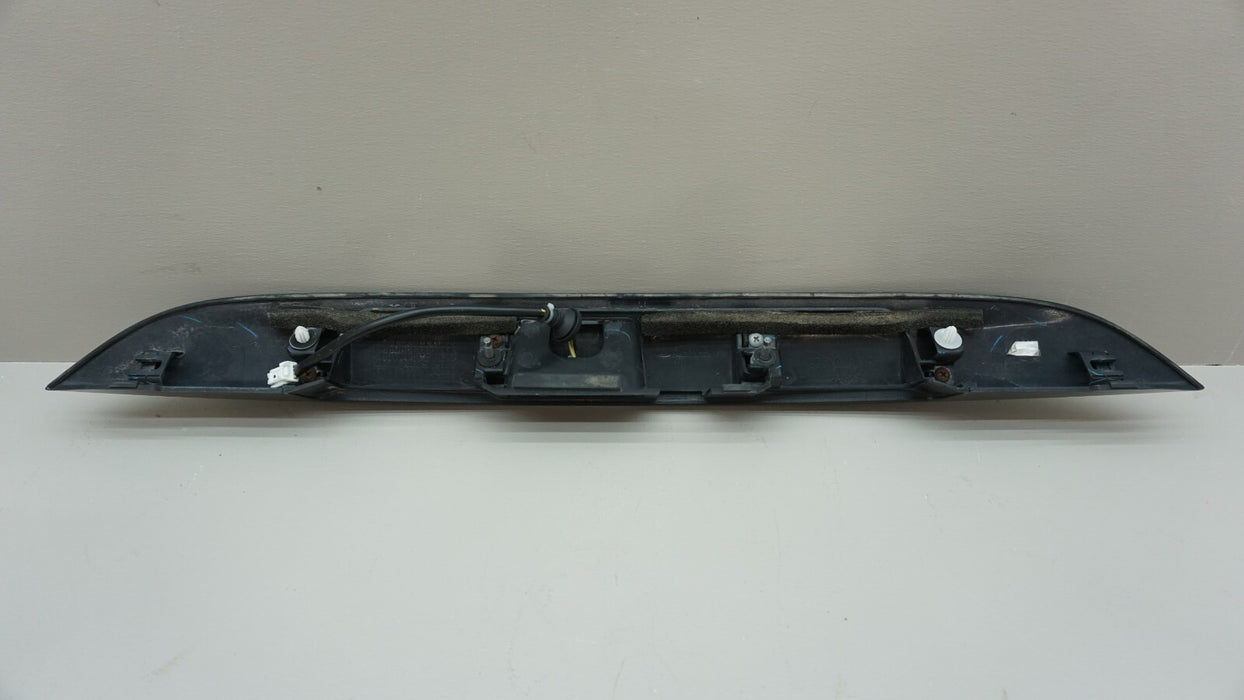 2015-2019 NISSAN MURANO TAILGATE HANDLE LICENSE MOLDING OEM 908105AA1A-03