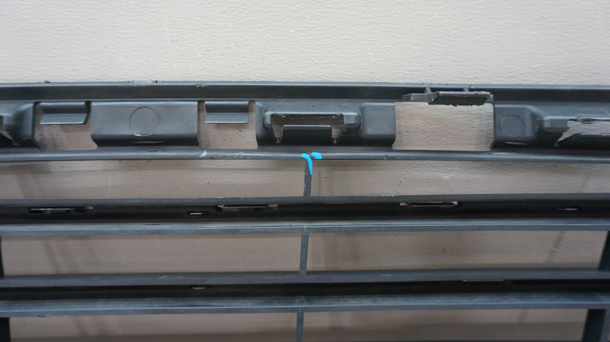 2014-2019 FORD FIESTA FRONT BUMPER RADIATOR GRILLE GRILL OEM D2BB-8A164-AC