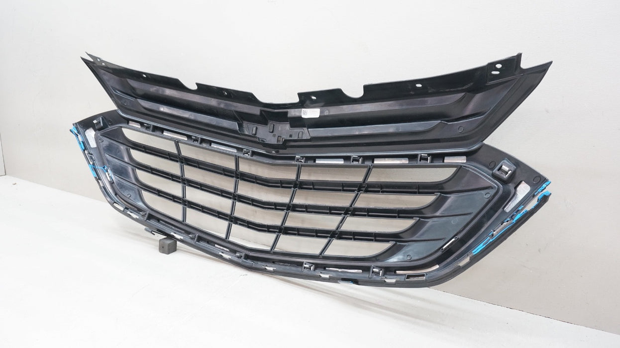 2018-2021 CHEVROLET EQUINOX FRONT BUMPER RADIATOR GRILLE OEM 84150748