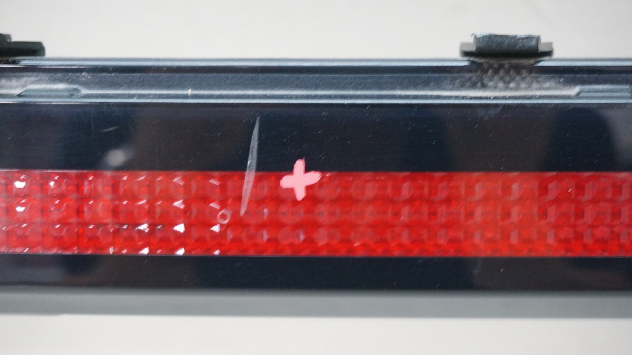 2022-2024 HYUNDAI TUCSON REAR CENTER LED TAIL LIGHT OEM