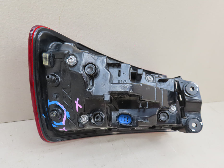 2017-2019 AUDI A3 REAR RIGHT PASSENGER SIDE TAIL LIGHT OUTER OEM 8V5945070