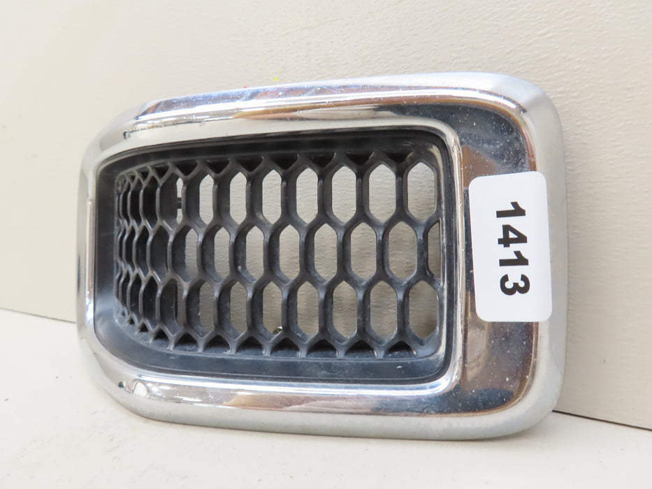 2014-2018 JEEP CHEROKEE FRONT RADIATOR GRILL GRILLE INSERT #6 OEM