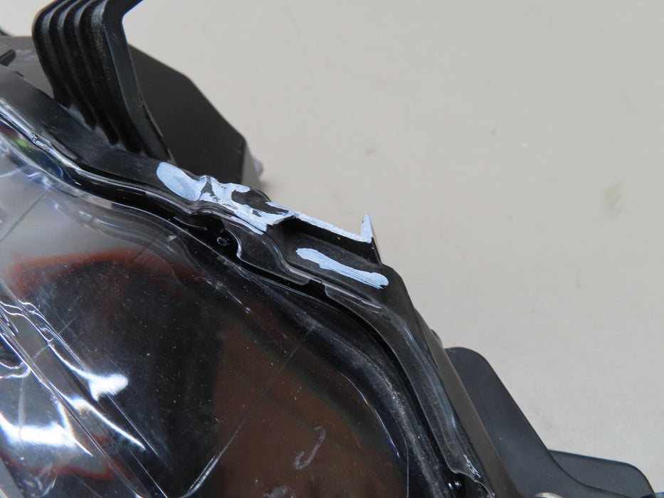 2017-2019 TOYOTA COROLLA FRONT PASSENGER SIDE LIGHT HEADLIGHT LAMP ASSEMBLY OEM