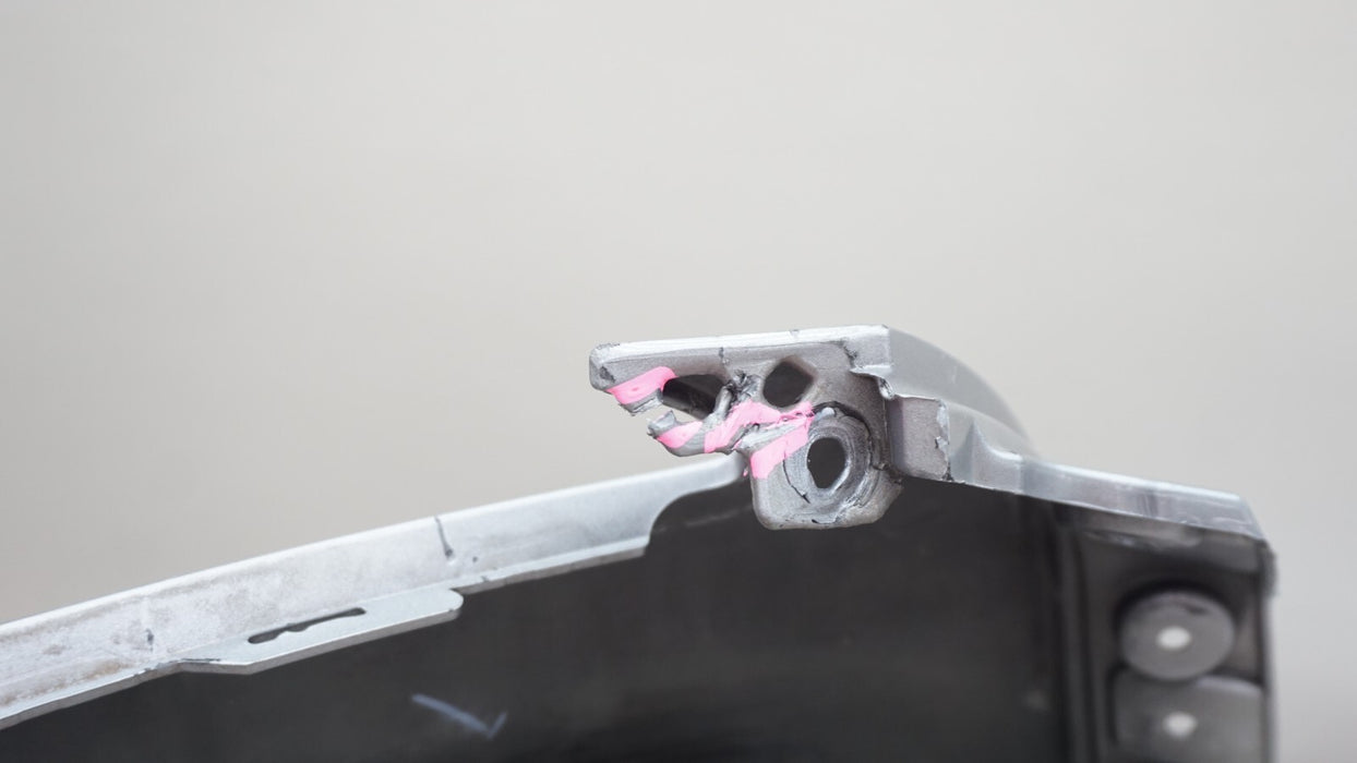 2014-2018 JEEP CHEROKEE FRONT BUMPER COVER OEM 5NJ52TRMAA